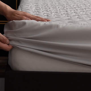 Waterproof Mattress Cover Bed Cover Washable Thickened Cotton Mattress Protector Topper