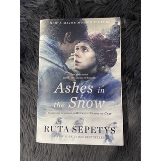 Ashes in the Snow (Paperback) - Ruta Sepetys