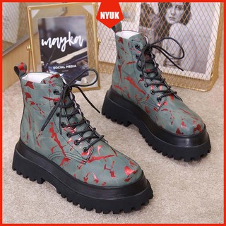 NYUK Fashion thick-soled Martin boots short platform shoes graffiti breathable (1)
