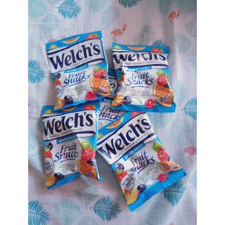 Welch Fruit Snacks 0.9oz (Price is per piece)