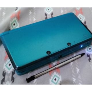Nintendo 3ds with pre-installed games