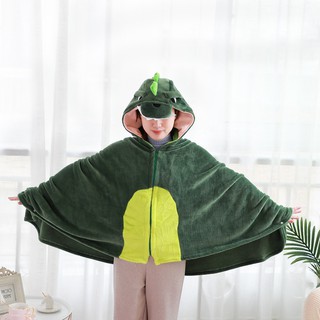 【Ready Stock】Fashion Flannel Blanket Cloak Cape Stuffed Blanket Air Conditioning Blanket Cape Blanke