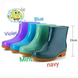 Glossy rain boots for women