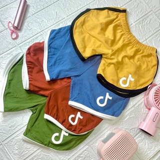 SHORTS FOR KIDS COTTON PLAINTIKTOK 3pcs for 100 pesos only ( 2-5 YEARS OLD) (6)