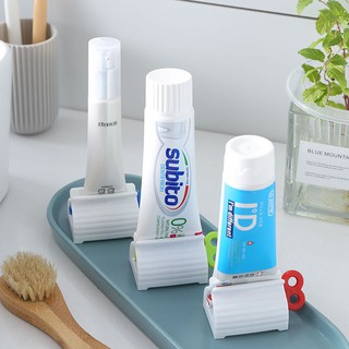 Toothpaste Squeezer Creative Simple Toothpaste Clip Cleansing Foam holder