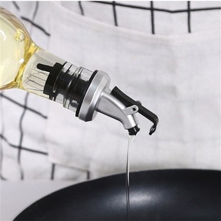 HYKX Oil Sauce Vinegar Bottle Flip Cap Stopper Dispenser Pourer Faucet Kitchen Tool
