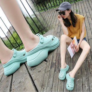 Hole women's shoes❈℗The new crocs Korean women's hole shoes high-quality materials