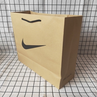 NIKE Kraft Paper Bag with Handles Wood Color Packing Gift Bags for Store Clothes Shoes Supplies Hand (1)
