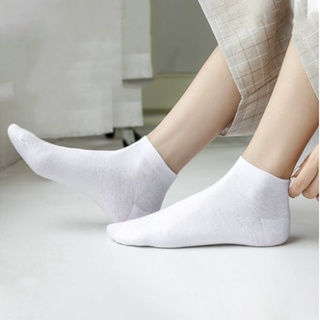 CLOOCL A Pair of White Socks 20cm Casual Short Socks