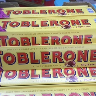Toblerone 100 grams (90 pesos each) (2)
