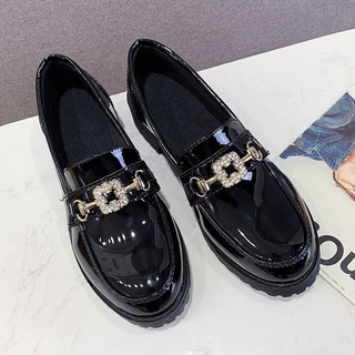 British small leather shoes--- 2021 spring new British style retro small leather shoes women s shoes metal buckle single shoes Love College casual lazy shoes