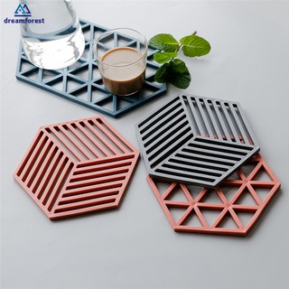 DF Nordic Silicone Coasters Creative Hexagon Hollow Cup Mat Soft Heat Insulated Non Slip Placemat (2)