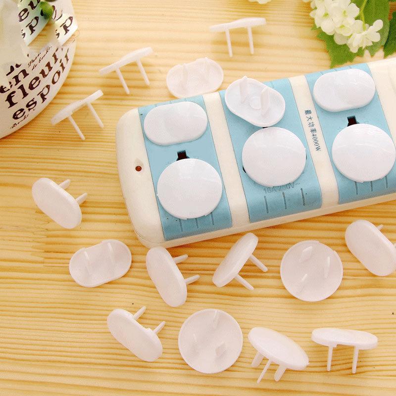 [Ready Stock] 20PCS Safety Child Baby Proof Electric Outlet Socket Plastic Cover