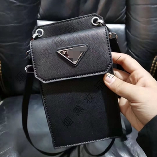 2021 new vertical leather mobile phone bag men and women shoulder messenger bag P letter trend card bag small square bag (2)