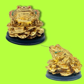 Feng Shui Gold Money Frog Lucky Charm Figurine Good For prosperity.