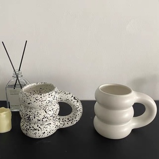 [ sol and luna.home ] Nordic Aesthetic Curvy Ceramic Mug (1)