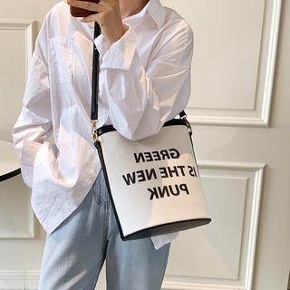 ⅞ㇶLarge capacity bag women Summer crossbody bag 2021 new fashion wild ins canvas bag simple shoulder