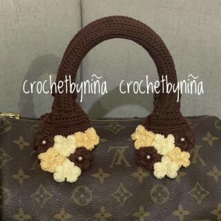 Crochet handle cover with flowers for lv speedy bags