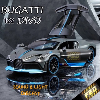 1/32 Alloy Bugati DIVO Super Sports Car Model Toy DieCast Alloy Pull Back Sound Light Toys Vehicle
