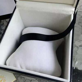 Gucci ancient Chi watch accessories box counter packing box tote bag gu Chi cool gift set storage bo