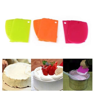 3Pcs Plastic Dough Scraper & Garnishing Comb for Bread Making & Cake Decorating