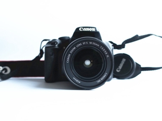 tiktokUSED Canon EOS 450D Digital SLR Camera with 18-55mm lens 12.2-megapixel CMOS sensor APS-C