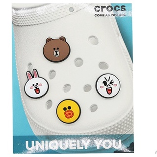 【spot goods】♨Pins Jibbitz for Crocs-The new Crocs hole shoes shoe flower LINE Friends series