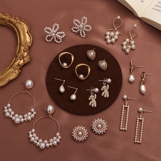 Elegant Ladies Pearl Earrings Retro Simple Earrings Fashion Luxury Accessories