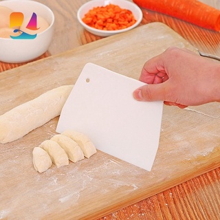 1pcs Plastic Pastry Cutter Dough Scraper Butter Scraper Bench Board Knife