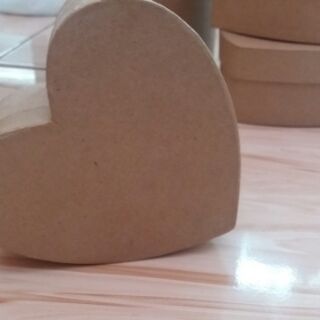 HEART shaped craft box :) (4)