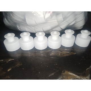 Sport caps size 28mm can fit 1.5L 1L 500ml 350ml 250ml Available color White and clear