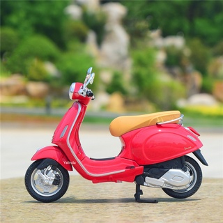 Yalinda Maisto 1:12 Vespa Primavera 150 (Red) Die-Cast Vehicles Motorcycle Model Toy kits child Birt