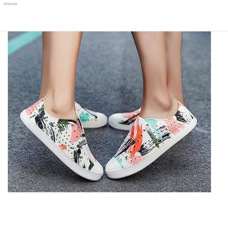 ✌❍❣New summer hole shoes couple graffiti men and women casual Baotou wading breathable sandals