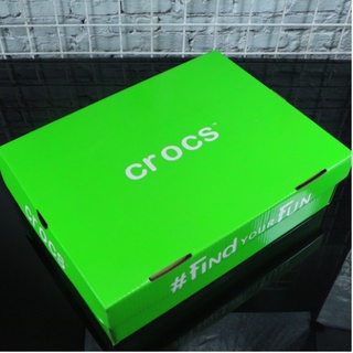Crocs Eco bag color green and Crocs Original box