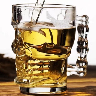 Creative skull head beer glass Pirates of the Caribbean with a large mouth new water cup grimace han