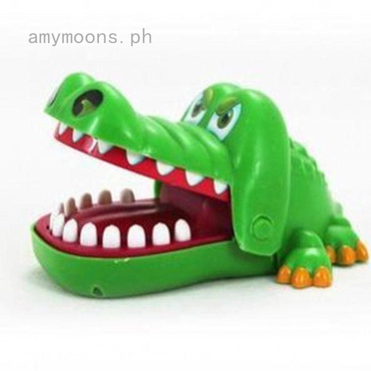 Fun Large Crocodile Mouth Dentist Bite Finger Pocket Toys