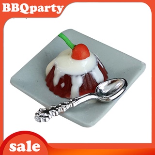 <BBQparty> Resin Miniature Pudding Shooting Props Dollhouse Blueberry Pudding with Spoon Exquisite for Micro Landscape