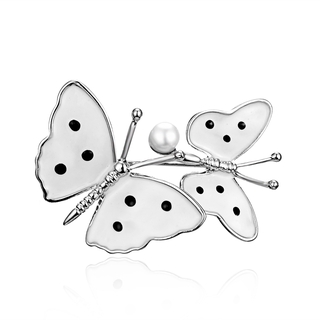 Two butterfly brooch women's pearl painting oil brooch accessories wholesale factory