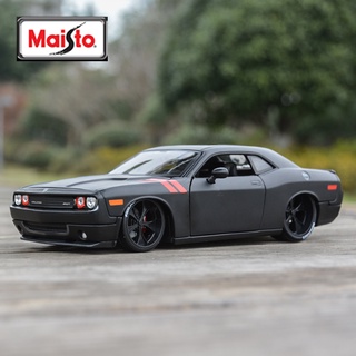 Maisto 1:24 2008 Dodge Challenger Sports Car Static Die Cast Vehicles Collectible Model Car Toys qWa