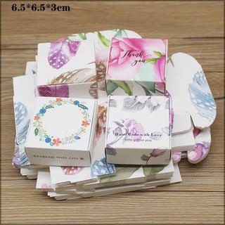 20pcs DIY Handmade flower pattern gifts package vintage kraft paper wedding candy favors package white part suppiles gifts package box