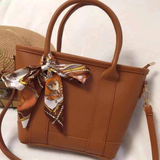 Korean handbag /slingbag w/twelie