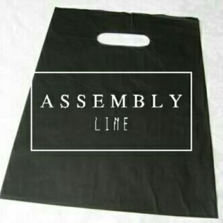 Flat black plastic bag (med.thickness) *manage expectation