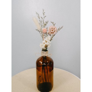 500ml Amber Glass Bottle Vase with Dried Flowers Arrangement (6)