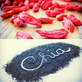 Organic HIMALAYAN Goji Berries Chia Seeds detox cleanse