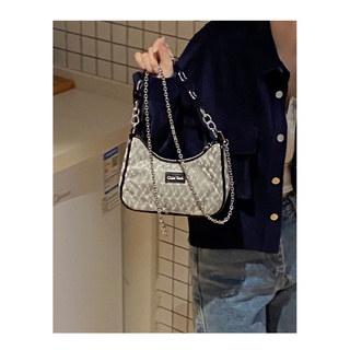 Price Nylon Cloth Bag Female 2021 Trendy Fashion Chain Underarm French Niche All-Match Portable Messen20211224 (9)