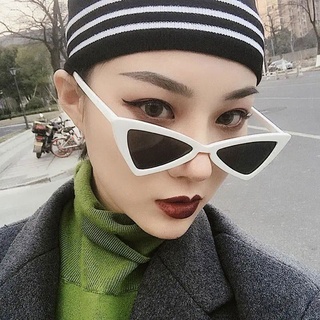 Hip-hop Small Cat Eye Shades Cat-eye Triangle Sunglasses for Women Eyeglasses Fashion Eyewear with Retro Style-YIMI