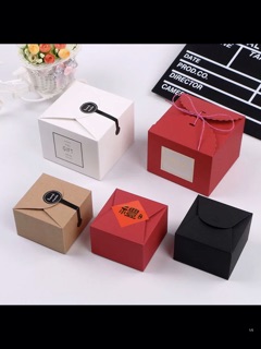 5 pcs Square Boxes in 2 sizes and in 4 colors (9)