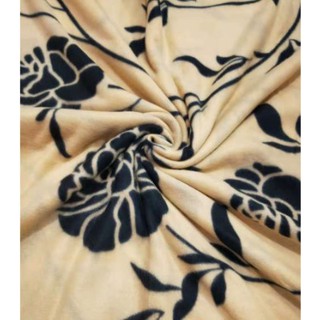 (ELLA SHOP) Pranila Blanket (200cm X 190cm) RANDOM Design/Color