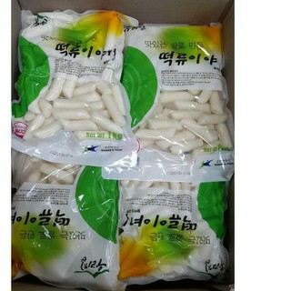 ONHAND 1kg Tteokbokki (Korean Rice Cake) Product of Korea (1)