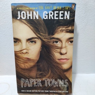 PRELOVED: PAPER TOWNS BY JOHN GREEN